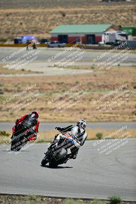 media/Apr-13-2025-TrackXperience (Sun) [[fb1ef998a6]]/Level 2 (Intermediate)/Turn 2 (Session 5)/